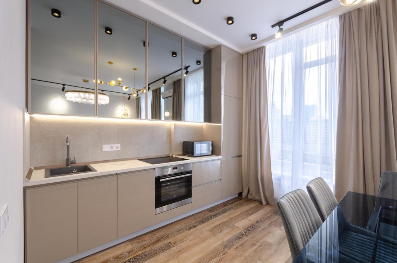 Petrovdom Ж38 In Luxury Apartments At 68 Zhylyanska Street,38 Perlyna Kiev Exterior foto