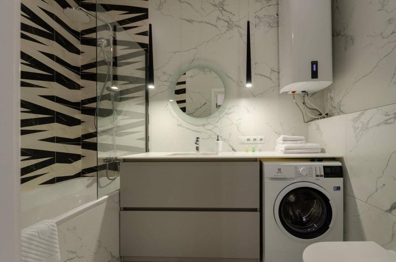 Petrovdom Ж38 In Luxury Apartments At 68 Zhylyanska Street,38 Perlyna Kiev Exterior foto