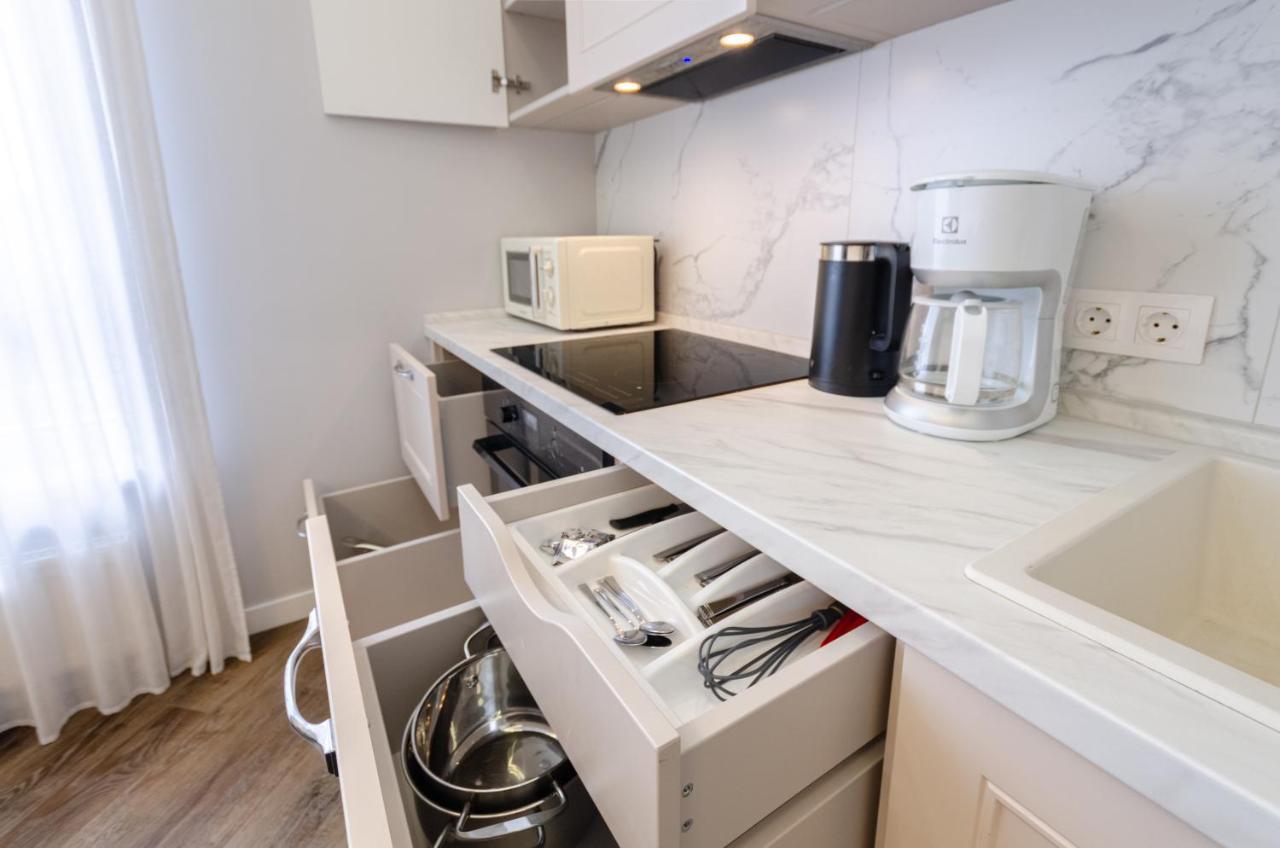 Petrovdom Ж38 In Luxury Apartments At 68 Zhylyanska Street,38 Perlyna Kiev Exterior foto
